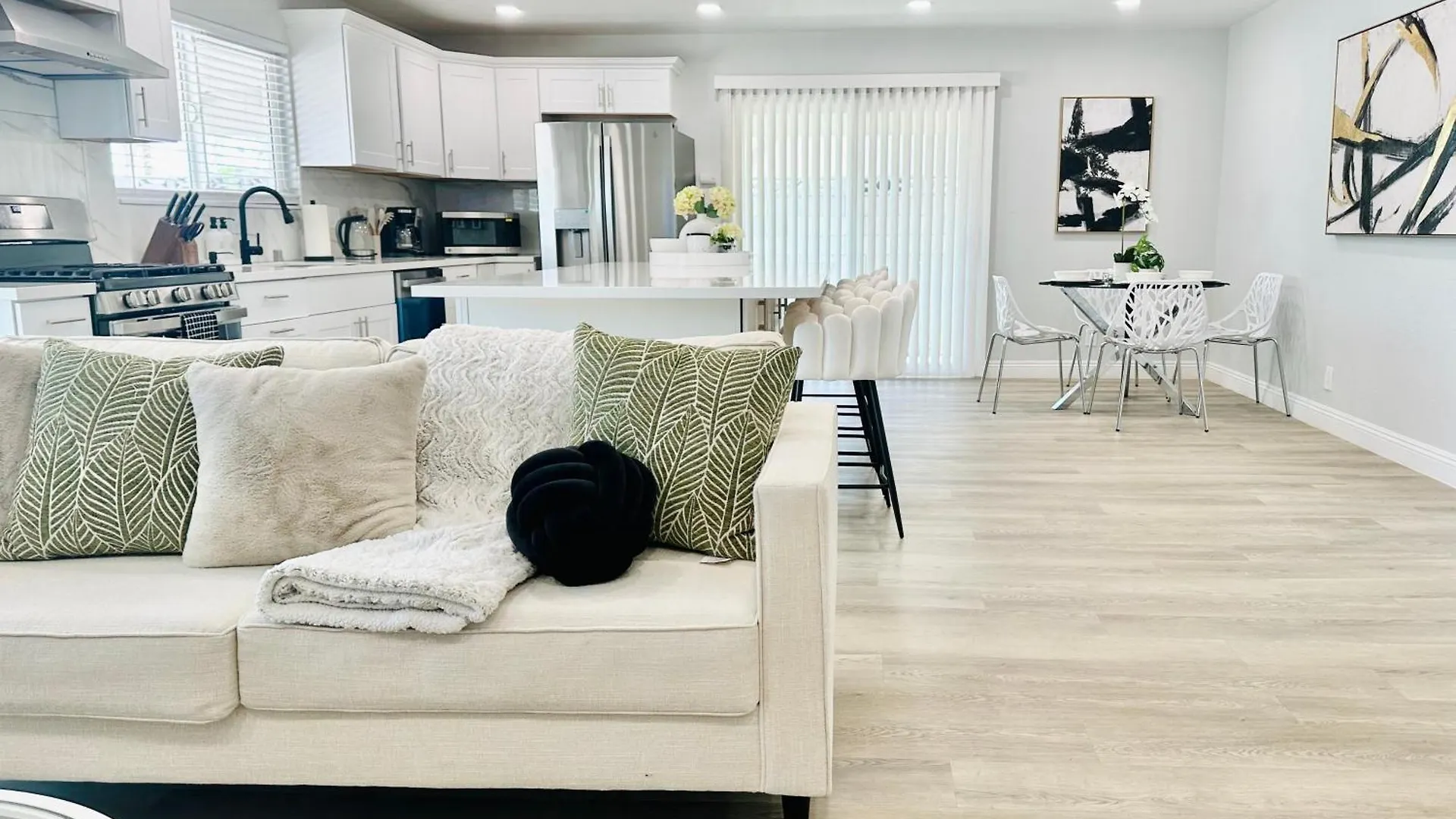 Single Story Vila China Town Gem 3Bedroom 2 Bath 3 Min To Strip Las Vegas